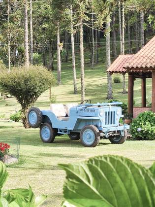 WILLYS JEEP 2.2 CJ-6 4X4 8V GASOLINA 2P MANUAL